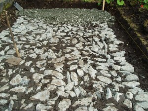 お墓基礎施工（地盤が軟弱の施工）